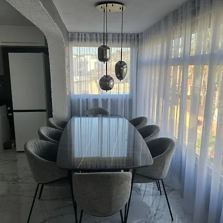 Gali Luxury Aya Napa