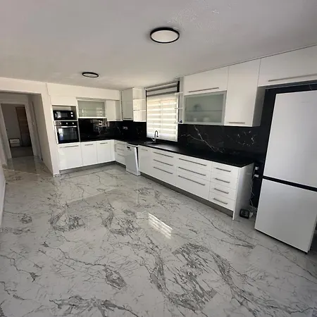 Gali Luxury
